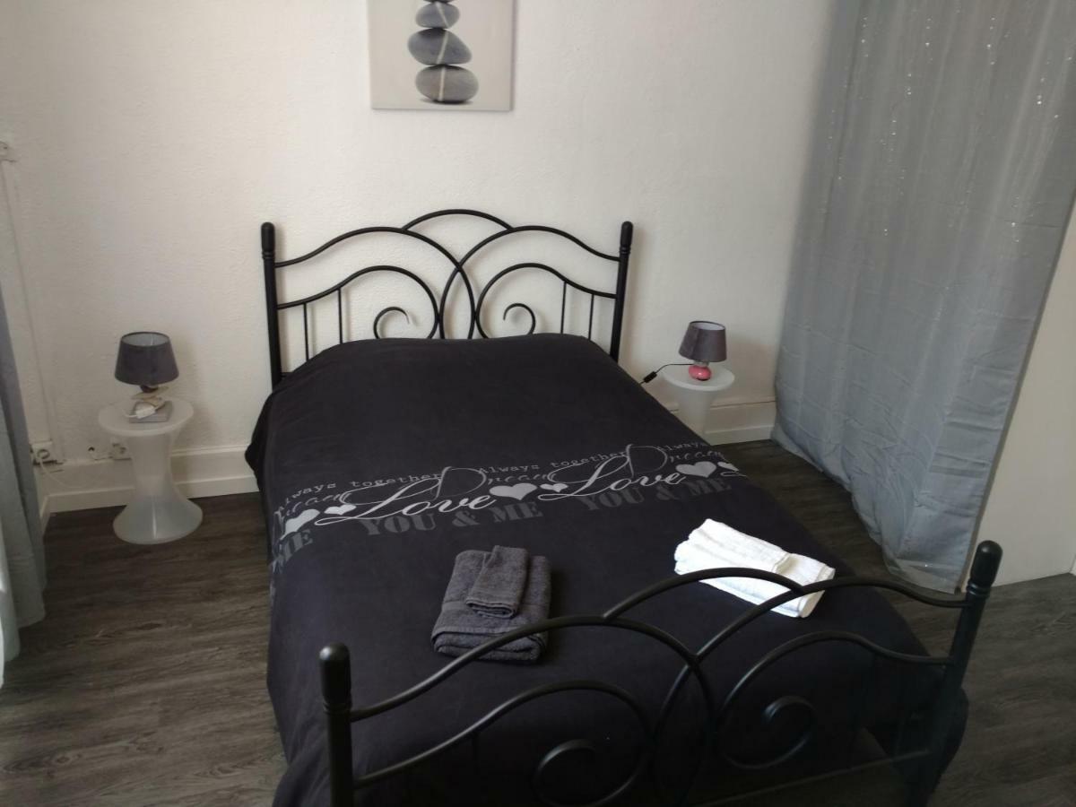Appartement "Les Tournesols" 1Er Etage 2Ch Avec Parking A Lurs ภายนอก รูปภาพ